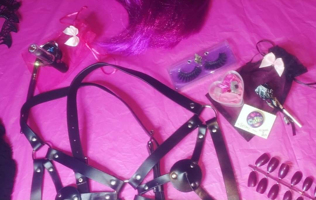 ๐๐ Sissy Bunny Set - (15 Pieces)