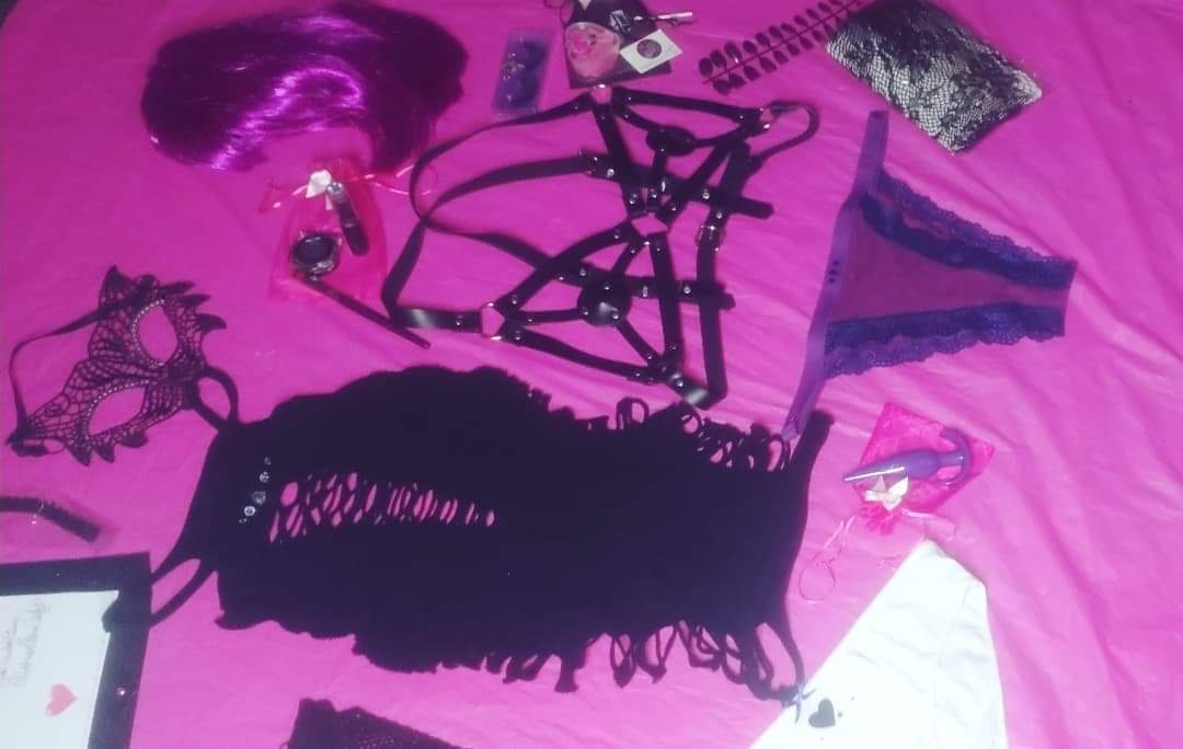 ๐๐ Sissy Bunny Set - (15 Pieces)