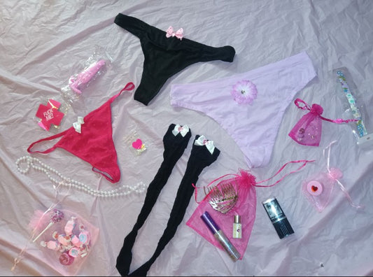 Naughty Kneehighs